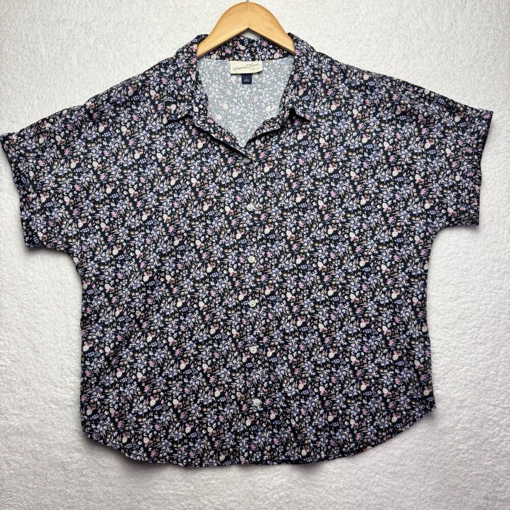Universal Thread Button Up Women’s Shirt Large Multicolor Floral Short Sleeve